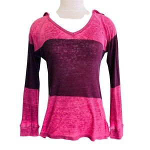 Go Couture Women Medium Long Sleeve  Pullover Pink/Burgundy Light Weight Hoodie